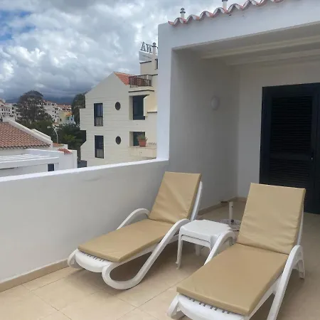 Self Catering 2 Bed 7a3, With Sea Views Cristianos,tenerife Apartment