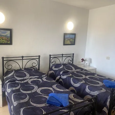 Self Catering 2 Bed 7a3, With Sea Views Cristianos,tenerife Lägenhet *