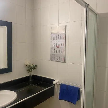 Self Catering 2 Bed 7a3, With Sea Views Cristianos,tenerife *